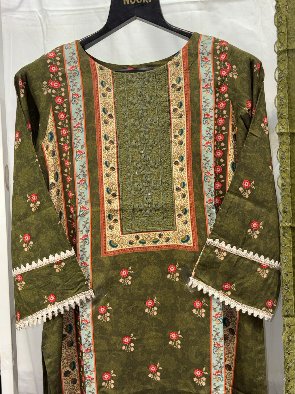 PAKISTANI MEHNDI GREEN PRINTED SUIT