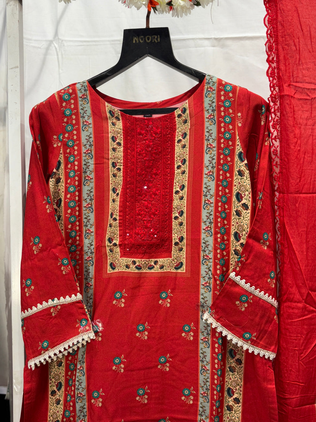 PAKISTANI ROSE RED PRINTED SUIT