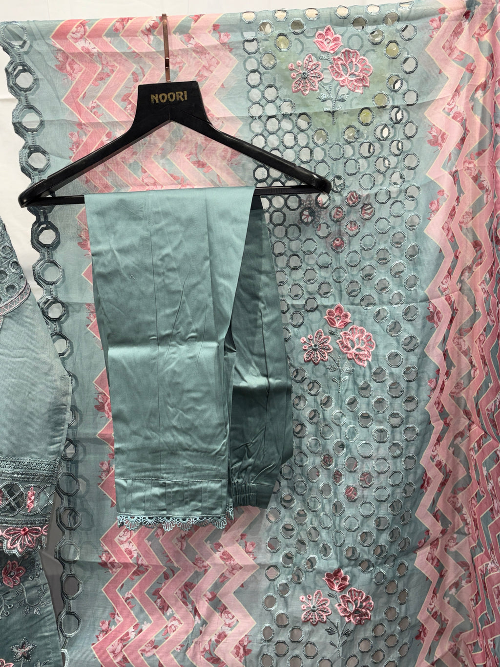 PAKISTANI PISTA GREEN EMBRIODED SUIT