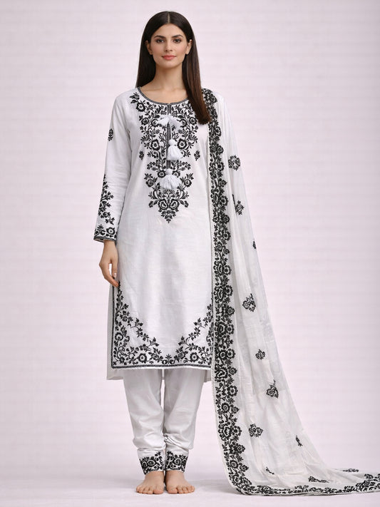 Purple Embroidered Pakistani Farshi Salwar Suit