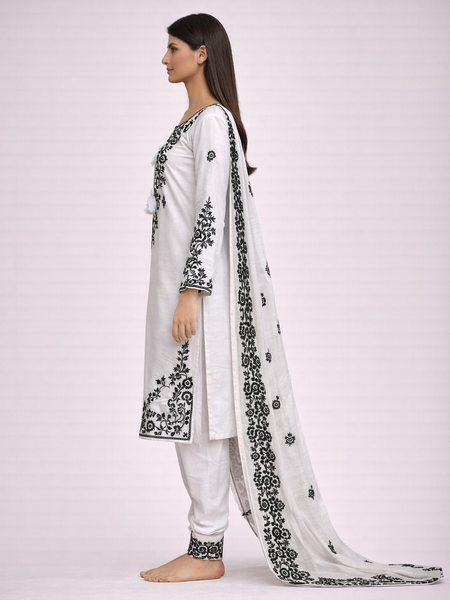 Purple Embroidered Pakistani Farshi Salwar Suit