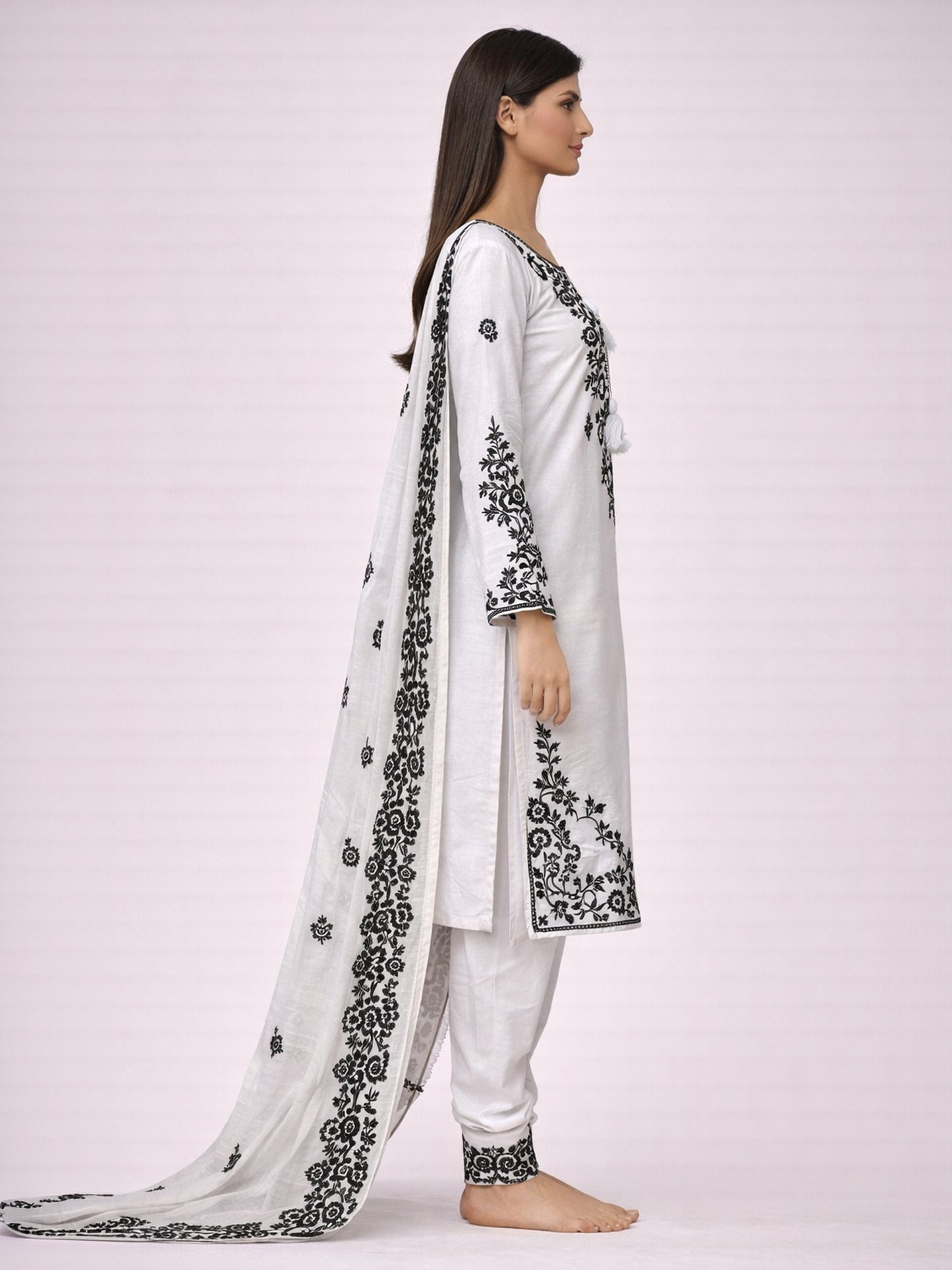 Purple Embroidered Pakistani Farshi Salwar Suit